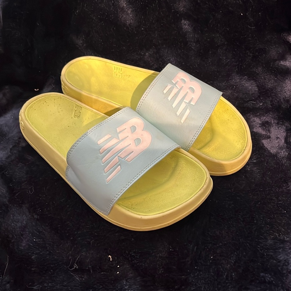 Women’s new balance sandals